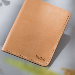 PLAIN MINIMALIST WALLET