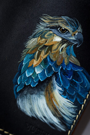 Genuine minimalist leather wallet with pull-out strap in black with eagle painting in Pakistan.