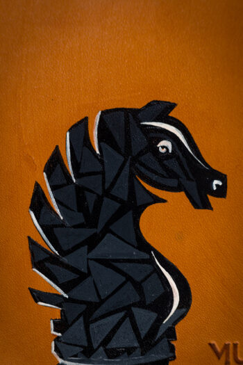 CHESSBOARD KNIGHT - Image 4