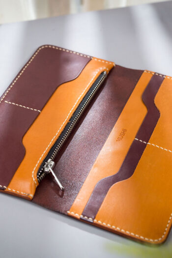 BURGUNDY BEAUTY - Image 3