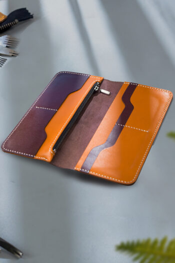 Premium Leather Wallet with Wax Thread stitching by Hands