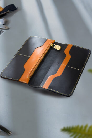 Womens Leather Luxury Wallet with Wax Thread stitching by Hands