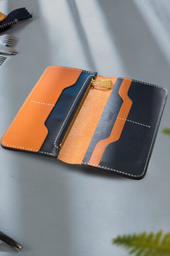 Genuine Leather Wallet with Wax Thread stitching by Hands