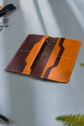 Leather Wallet with Wax Thread stitching by Hands