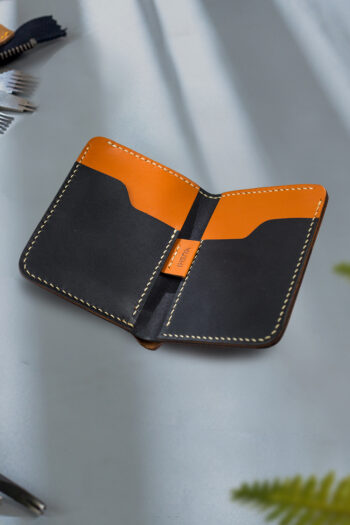 Size Compact leather Wallet with Wax Thread stitching by Hands